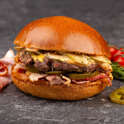 Бургер Боss в Крылышки & Рёбрышки по цене 728 ₽