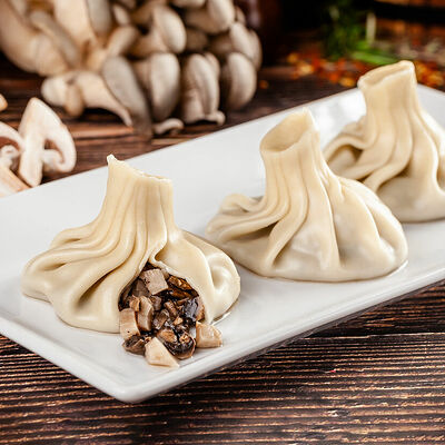 Хинкали с грибамив Хинкальная по цене 300 ₽