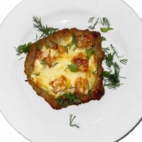 Свинина отбивная с помидорамив Три жены