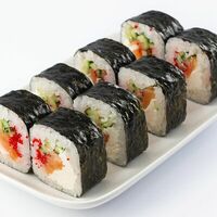 Сакура в YumiGo Sushi