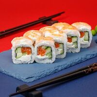 Эби с лососем в Sekai Суши