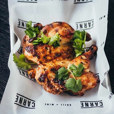 Печеный цыпленок в Carne grill по цене 880 ₽