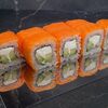 Ролл Филадельфия с авокадо в Feel de fish по цене 839