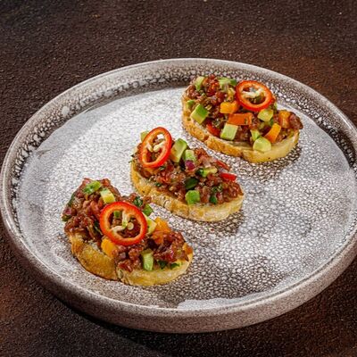 Карне Апаче на фермерской чиабатте в Ферма по цене 795 ₽