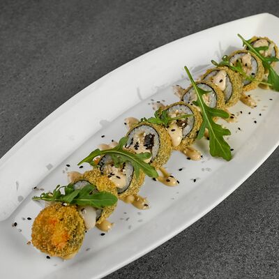 Хрустящий ролл Курица и грибы в Кафе Nебо по цене 400 ₽