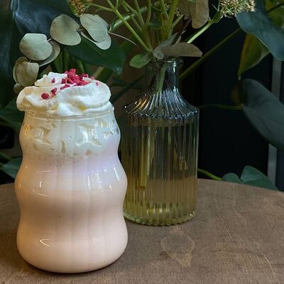 Малиновый Рафв По кофе по цене 490 ₽