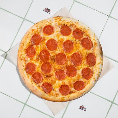 Пицца Пеперони в Epic Pizza по цене 860 ₽