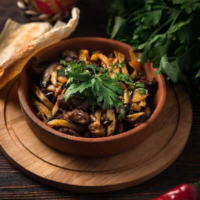 Кер у сус в Старый Ереван по цене 1250 ₽