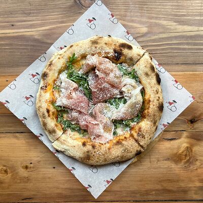 Парма и рукола в Прошуттерия по цене 1320 ₽