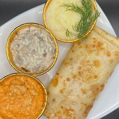 Блинчик с картошкой, грибами и курицей в Блинная Мастерская «Жили-Были» по цене 409 ₽