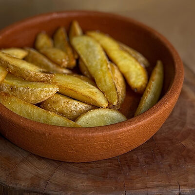 Картофель по-деревенски в Black Ocean Sushi по цене 180 ₽