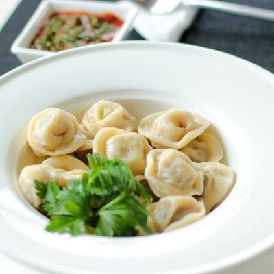 Пельмени Лосось-Треска отварные в Вятский чебурек по цене 550 ₽