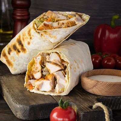 Шаурма Тейсти на углях в Шаурма №1 на углях по цене 490 ₽