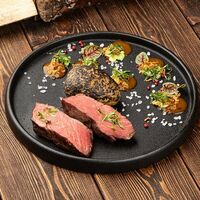 Филе миньон с картофелем на угляхв Паб 357