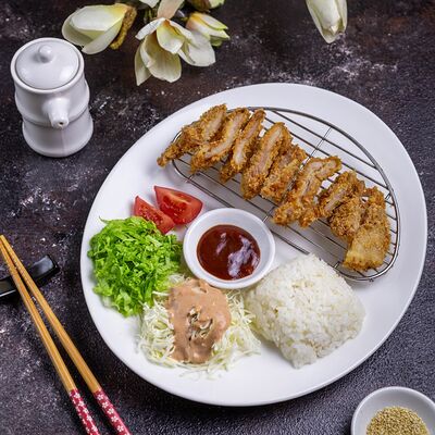 Донкас с курицей в Корея по цене 740 ₽