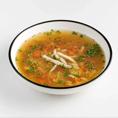 Куриный суп с орзо в Гости по цене 330 ₽