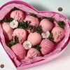 Клубника в шоколаде на 8 Марта в премиальной коробке в Bratskih Bakerys по цене 5999