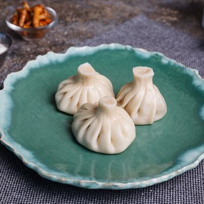 Хинкали с лисичками в Пряности & Радости на Васильевском по цене 100