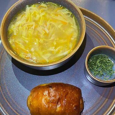 Лапша домашняя с курицей в Наместник по цене 340 ₽