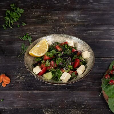 Салат Чобан в Ассадо по цене 470 ₽