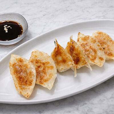 Гедза ассорти в Dragon по цене 1600 ₽