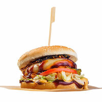 Бургер Мустанг в ИТЛЕ Стейк-кафе Halal