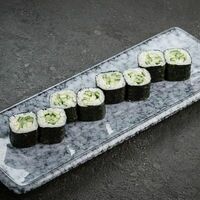 Маки с огурцом в Ikigai