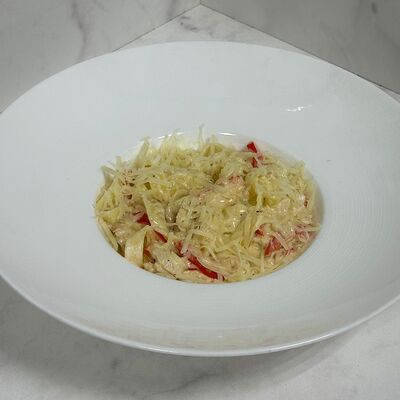 Фетучини с курочкой и сладким перцемв Сказка lounge по цене 700 ₽