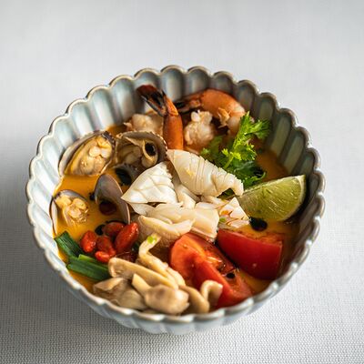 Том ям с морепродуктамив KIZOKU по цене 860 ₽