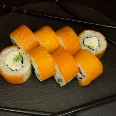 Филадельфия с креветкой в Вкусно есть по цене 812 ₽