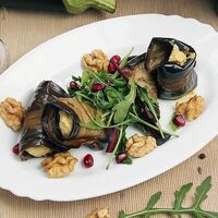 Баклажаны с грецким орехом в Хачапурная