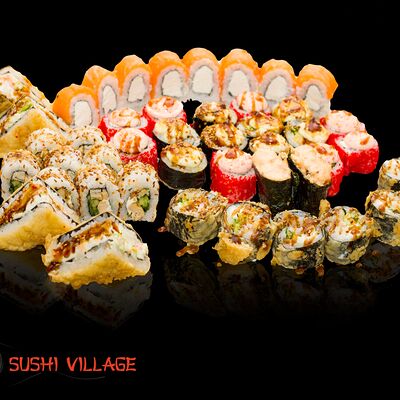 Ассорти Семейное №2 в Sushi Village по цене 2999 ₽