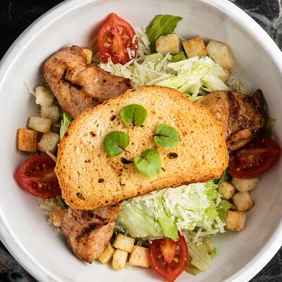 Цезарь с курицей в Sesilia по цене 690