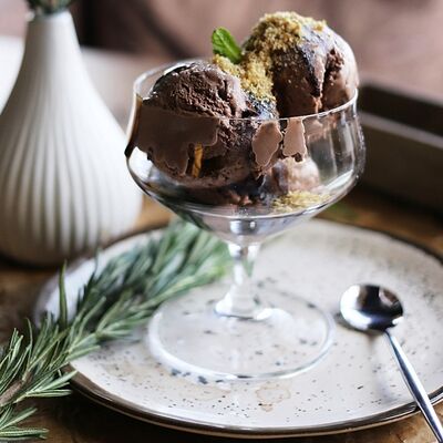 Шоколадное мороженоев LOFT по цене 300 ₽