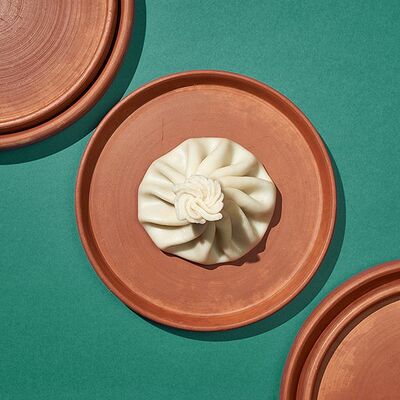 Хинкали с говядиной-свининой в Хачапури и вино по цене 65 ₽