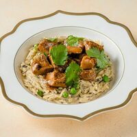 Орзо с томлёным ягнёнком и грибным соусом в Сайёра