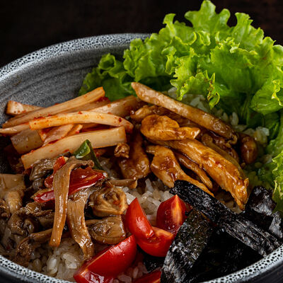 Поке с курицей терияки в Джонга по цене 480 ₽