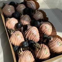 Клубника в шоколаде x в Allowberry