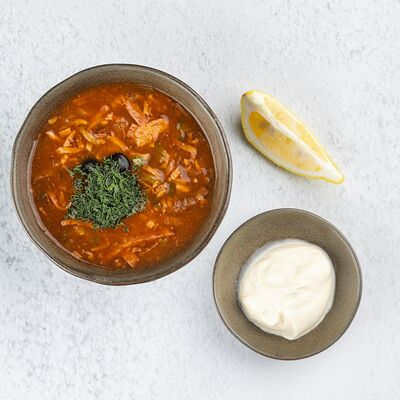 Домашняя солянка в Pizza & Roll по цене 535 ₽