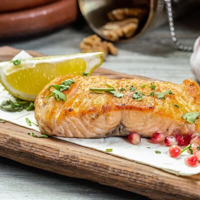 Стейк из семги на мангале в Грузинское кафе Ван Гоги по цене 910 ₽