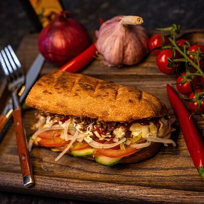 Гирос с курицей в Мангал & Кебаб по цене 279 ₽