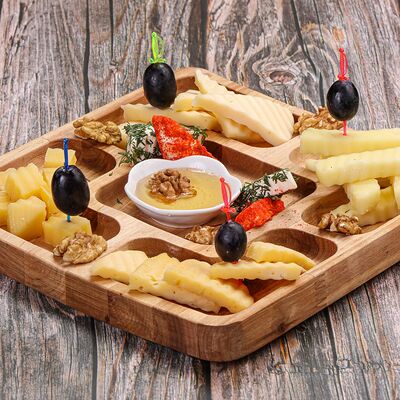 Сырный набор в Щербет по цене 829 ₽