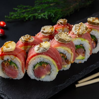 Туна ролл в Sёmga по цене 799