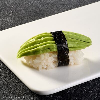 Нигири Авокадо в Takamura Sushi по цене 80 ₽