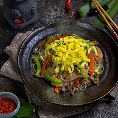 Чапче со свининой в Корея по цене 580 ₽