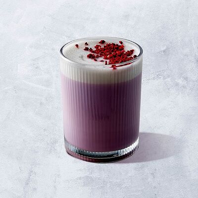 Латте Таро Кукис в Vaffel по цене 440 ₽