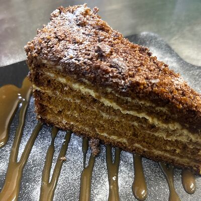 Медовик в Геология по цене 290 ₽