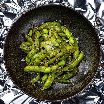 Бобы эдамаме с фурикакэ в Skybar по цене 400 ₽