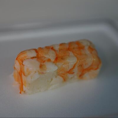 Суши с креветкой в Rolloff по цене 204 ₽