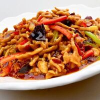 Жареное куриное филе в кисло-сладко-остром соусе в Panda Express